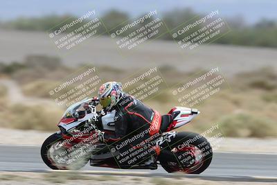 media/May-05-2025-Moto Forza (Mon) [[3c1838c5e5]]/2-B Group/Session 3 (Panning Test Turn 14 Inside)/